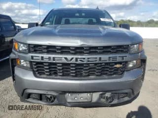 ✅ 2020 Chevrolet Silverado 1500 Custom • VIN: 3GCPYBEH1LG452007 • Lot: 73411654. Wystawiony na Copart z przebiegiem 63 635 mil. Bezpłatny archiwum sprzedaży aukcyjnych z USA i szczegółowy raport historii pojazdu na DreamBid. Zdjęcie 5.