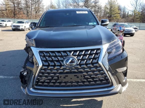 ✅ 2023 Lexus GX 460 Luxury • VIN: JTJGM7BX4P5375292 • Lot: 44916215. Wystawiony na Copart z przebiegiem 15 732 mil. Bezpłatny archiwum sprzedaży aukcyjnych z USA i szczegółowy raport historii pojazdu na DreamBid. Zdjęcie 5.