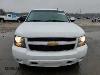 ✅ 2012 Chevrolet Suburban LT • VIN: 1GNSCJE08CR187736 • Lot: 80132604. Wystawiony na Copart z przebiegiem 179 578 mil. Bezpłatny archiwum sprzedaży aukcyjnych z USA i szczegółowy raport historii pojazdu na DreamBid. Zdjęcie 5.