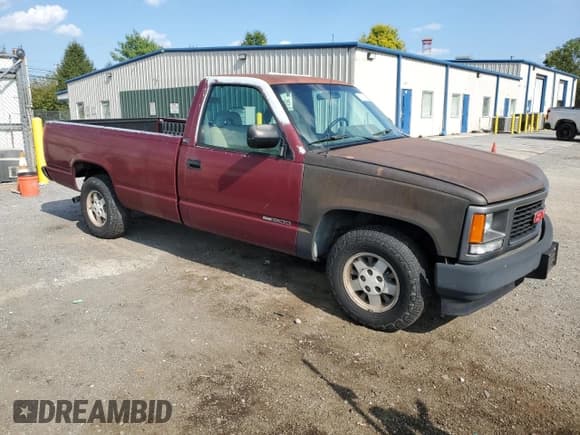 ✅ 1994 GMC Sierra 1500 • VIN: 1GTEC14Z1RZ506120 • Lot: 81578795. Wystawiony na Copart z przebiegiem 241 622 mil. Bezpłatny archiwum sprzedaży aukcyjnych z USA i szczegółowy raport historii pojazdu na DreamBid. Zdjęcie 4.
