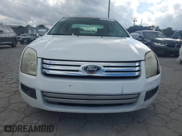 ✅ 2007 Ford Fusion SE • VIN: 3FAHP07ZX7R139376 • Лот: 84205455. Опубликован ранее на Copart с пробегом 163 352 миль. Бесплатный доступ к архиву аукционных продаж из США и подробный отчёт об истории автомобиля на DreamBid. Изображение 5.