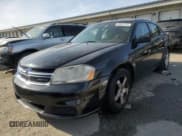 ✅ 2012 Dodge Avenger SE • VIN: 1C3CDZAB3CN174582 • Лот: 42687375. Опубликован ранее на Copart с пробегом 208 097 миль. Бесплатный доступ к архиву аукционных продаж из США и подробный отчёт об истории автомобиля на DreamBid. Изображение 1.