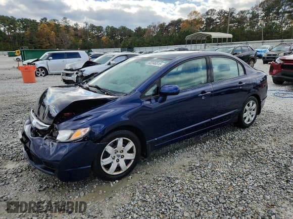 ✅ 2009 Honda Civic LX • VIN: 2HGFA16569H515739 • Лот: 92246515. Опубликован ранее на Copart с пробегом 211 018 миль. Бесплатный доступ к архиву аукционных продаж из США и подробный отчёт об истории автомобиля на DreamBid. Изображение 1.