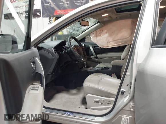 ✅ 2012 Nissan Rogue S • VIN: JN8AS5MV7CW354587 • Lot: 43401100. Wystawiony na IAAI z przebiegiem 108 006 mil. Bezpłatny archiwum sprzedaży aukcyjnych z USA i szczegółowy raport historii pojazdu na DreamBid. Zdjęcie 5.