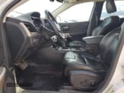 ✅ 2018 Jeep Cherokee Limited • VIN: 1C4PJMDB4JD567711 • Лот: 90991995. Опубликован ранее на Copart с пробегом 213 954 миль. Бесплатный доступ к архиву аукционных продаж из США и подробный отчёт об истории автомобиля на DreamBid. Изображение 7.