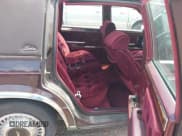 ✅ 1989 Chrysler New Yorker • VIN: 1C3BC6636KD443595 • Lot: 42717004. Listed on IAAI with Not provided. Free auction sales archive from the USA and detailed vehicle history report at DreamBid. Image 8.