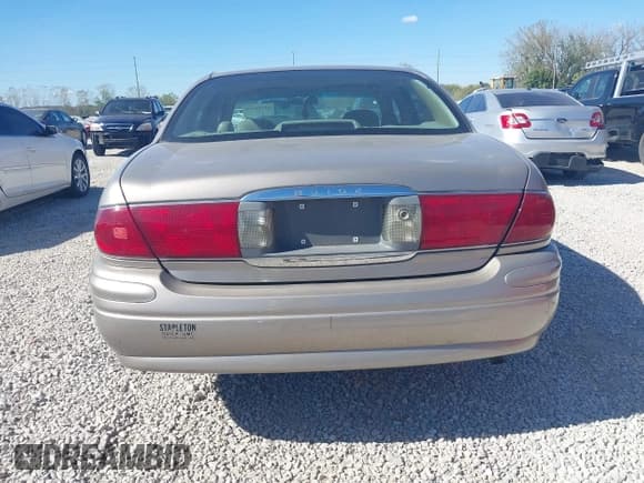 ✅ 2000 Buick LeSabre Custom • VIN: 1G4HP54K4Y4258075 • Lot: 43393430. Listed on IAAI with 127,110 mi. Free auction sales archive from the USA and detailed vehicle history report at DreamBid. Image 12.