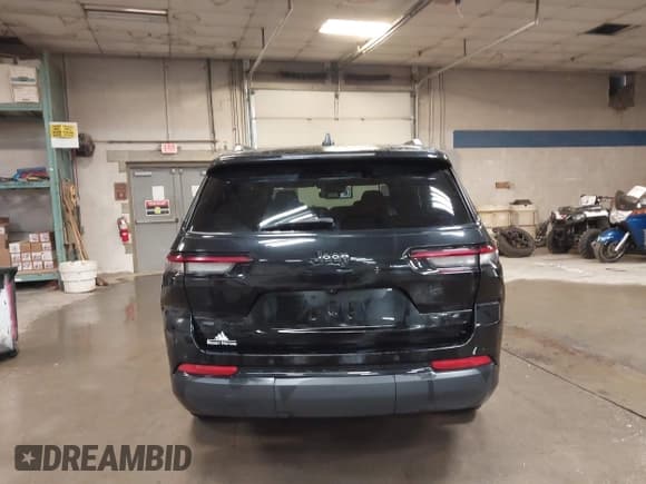 ✅ 2021 Jeep Grand Cherokee Altitude • VIN: 1C4RJKAG2M8180262 • Lot: 43113392. Listed on IAAI with 94,918 mi. Free auction sales archive from the USA and detailed vehicle history report at DreamBid. Image 16.