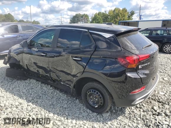 ✅ 2024 Buick Encore GX Preferred • VIN: KL4AMCSL9RB000530 • Lot: 82082975. Wystawiony na Copart z przebiegiem 9 158 mil. Bezpłatny archiwum sprzedaży aukcyjnych z USA i szczegółowy raport historii pojazdu na DreamBid. Zdjęcie 2.