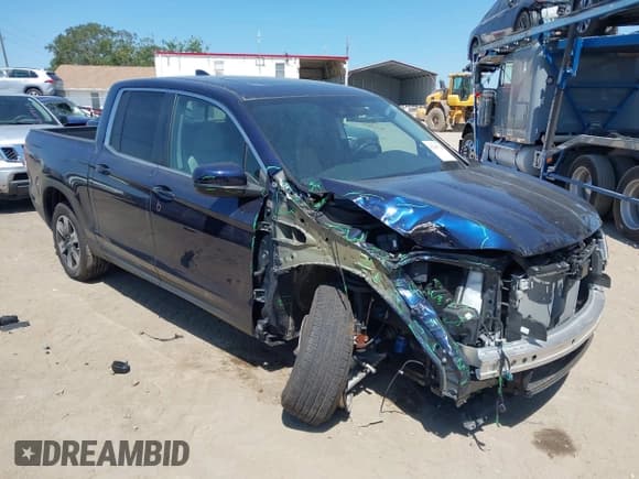 ✅ 2020 Honda Ridgeline RTL • VIN: 5FPYK3F56LB028917 • Lot: 42280770. Listed on IAAI with 17,598 mi. Free auction sales archive from the USA and detailed vehicle history report at DreamBid. Image 1.