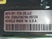 ✅ 2022 Jeep Gladiator Texas Trail • VIN: 1C6HJTAG1NL105124 • Лот: 42601707. Опубликован ранее на IAAI с пробегом 52 064 миль. Бесплатный доступ к архиву аукционных продаж из США и подробный отчёт об истории автомобиля на DreamBid. Изображение 9.