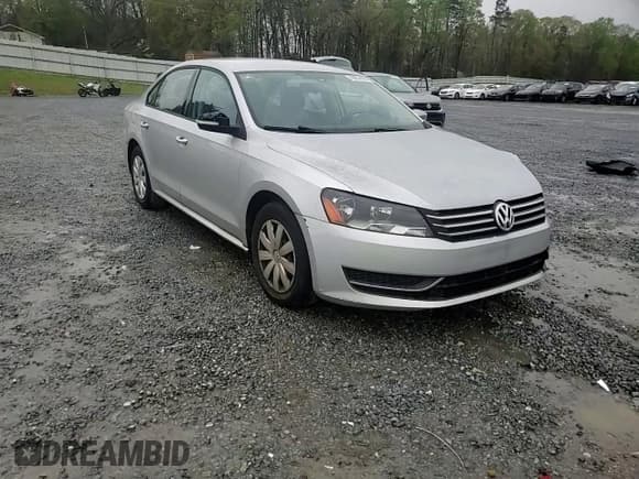 ✅ 2013 Volkswagen Passat S • VIN: 1VWAP7A34DC024241 • Lot: 49854295. Listed on Copart with 89,221 mi. Free auction sales archive from the USA and detailed vehicle history report at DreamBid. Image 11.