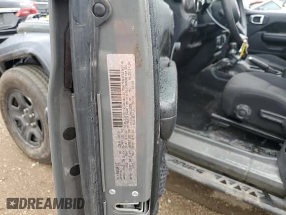 ✅ 2020 Jeep Wrangler Willys • VIN: 1C4GJXAN4LW225781 • Lot: 67316964. Wystawiony na Copart z przebiegiem 48 306 mil. Bezpłatny archiwum sprzedaży aukcyjnych z USA i szczegółowy raport historii pojazdu na DreamBid. Zdjęcie 12.