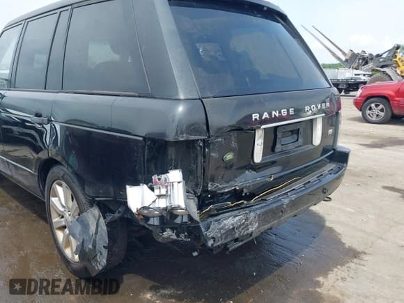 ✅ 2009 Land Rover Range Rover HSE • VIN: SALMF15429A298892 • Lot: 42386239. Wystawiony na IAAI z przebiegiem 146 340 mil. Bezpłatny archiwum sprzedaży aukcyjnych z USA i szczegółowy raport historii pojazdu na DreamBid. Zdjęcie 6.