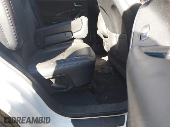 ✅ 2014 Hyundai Santa Fe • VIN: 5XYZU3LA3EG229159 • Лот: 43476937. Опубликован ранее на IAAI с пробегом Не указан. Бесплатный доступ к архиву аукционных продаж из США и подробный отчёт об истории автомобиля на DreamBid. Изображение 8.