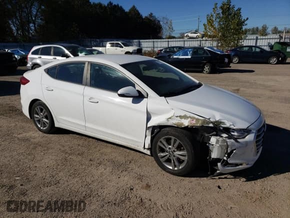 ✅ 2018 Hyundai Elantra Value Edition • VIN: KMHD84LF0JU592653 • Lot: 90237535. Listed on Copart with 82,674 mi. Free auction sales archive from the USA and detailed vehicle history report at DreamBid. Image 4.
