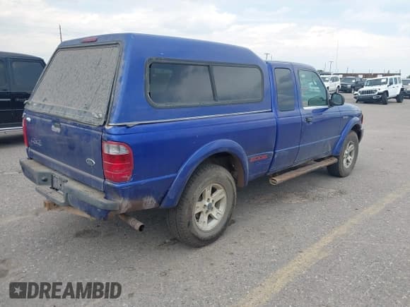 ✅ 2003 Ford Ranger XL Fleet • VIN: 1FTZR45E13PA53116 • Lot: 42764330. Wystawiony na IAAI z przebiegiem 389 711 mil. Bezpłatny archiwum sprzedaży aukcyjnych z USA i szczegółowy raport historii pojazdu na DreamBid. Zdjęcie 4.