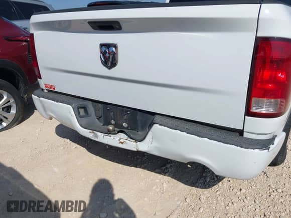 2013 Ram 1500 Express z VIN 3C6JR6AT4DG509071, wystawiony jako IAAI lot #43174479 z przebiegiem 148 276 mil mil oraz . Historia ofert i sprzedaży dostępna na DreamBid. Obrazek 6.