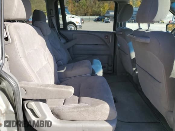 ✅ 2010 Honda Odyssey EX • VIN: 5FNRL3H46AB066885 • Lot: 90359575. Listed on Copart with 163,360 mi. Free auction sales archive from the USA and detailed vehicle history report at DreamBid. Image 11.