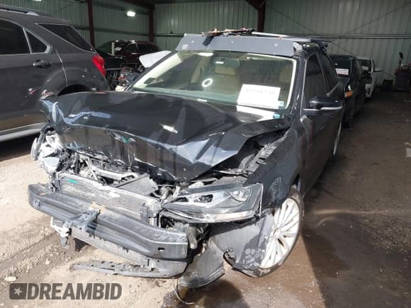 ✅ 2012 Volkswagen Jetta SEL • VIN: 3VWLP7AJ0CM324766 • Лот: 42181338. Опубликован ранее на IAAI с пробегом 125 367 миль. Бесплатный доступ к архиву аукционных продаж из США и подробный отчёт об истории автомобиля на DreamBid. Изображение 2.