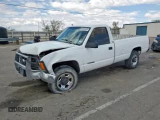 ✅ 1998 Chevrolet Silverado 2500 • VIN: 1GCGC24R2WZ207312 • Lot: 68554555. Wystawiony na Copart z przebiegiem 399 697 mil. Bezpłatny archiwum sprzedaży aukcyjnych z USA i szczegółowy raport historii pojazdu na DreamBid. Zdjęcie 1.