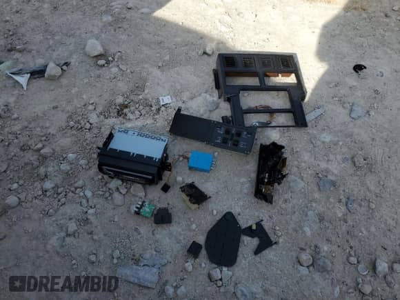 1984 Chevrolet Corvette with VIN 1G1AY0781E5124838, listed as a Copart auction lot 84570674 with Not provided miles and Clean title. Bid and sale history available at DreamBid. Image 12.