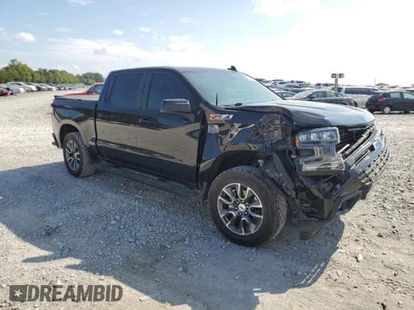 ✅ 2019 Chevrolet Silverado 1500 RST • VIN: 3GCUYEED3KG310628 • Lot: 68531034. Wystawiony na Copart z przebiegiem 70 723 mil. Bezpłatny archiwum sprzedaży aukcyjnych z USA i szczegółowy raport historii pojazdu na DreamBid. Zdjęcie 4.