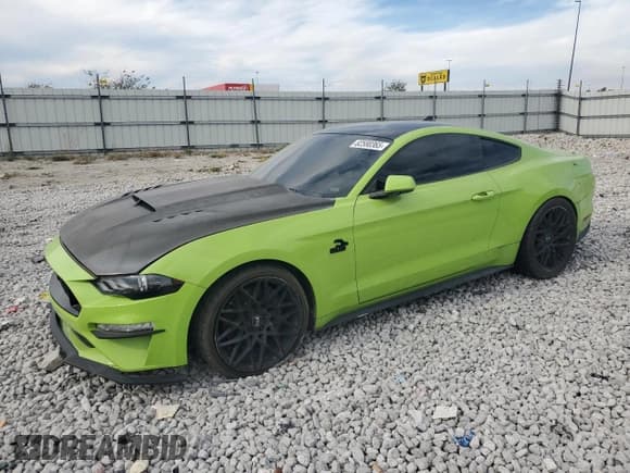 ✅ 2020 Ford Mustang GT • VIN: 1FA6P8CF2L5150158 • Lot: 82580365. Wystawiony na Copart z przebiegiem 76 419 mil. Bezpłatny archiwum sprzedaży aukcyjnych z USA i szczegółowy raport historii pojazdu na DreamBid. Zdjęcie 1.