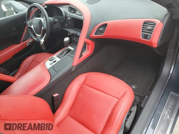 ✅ 2014 Chevrolet Corvette Z51 3LT • VIN: 1G1YM2D77E5106183 • Lot: 84393234. Listed on Copart with 19,986 mi. Free auction sales archive from the USA and detailed vehicle history report at DreamBid. Image 10.