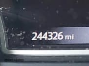 ✅ 2018 Nissan Pathfinder SL • VIN: 5N1DR2MM2JC612941 • Лот: 42539448. Опубликован ранее на IAAI с пробегом 244 326 миль. Бесплатный доступ к архиву аукционных продаж из США и подробный отчёт об истории автомобиля на DreamBid. Изображение 15.