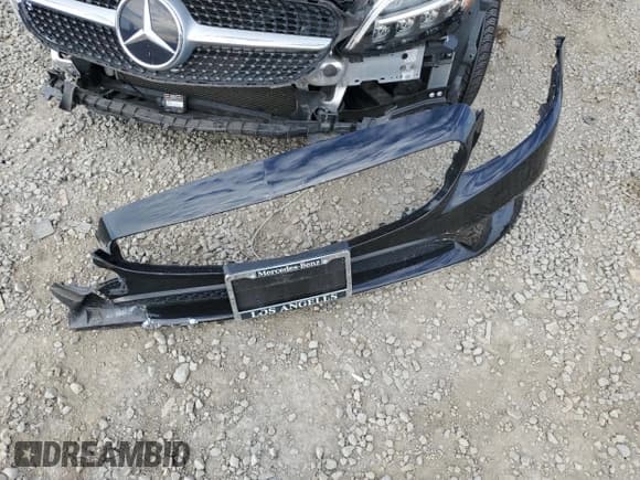 ✅ 2019 Mercedes-Benz C 300 • VIN: WDDWJ8DB4KF924058 • Lot: 47143495. Wystawiony na Copart z przebiegiem 55 268 mil. Bezpłatny archiwum sprzedaży aukcyjnych z USA i szczegółowy raport historii pojazdu na DreamBid. Zdjęcie 14.