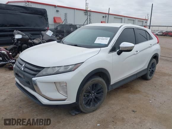 ✅ 2018 Mitsubishi Eclipse Cross LE • VIN: JA4AT4AA0JZ045232 • Lot: 43744191. Listed on IAAI with 165,041 mi. Free auction sales archive from the USA and detailed vehicle history report at DreamBid. Image 2.