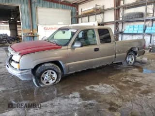 ✅ 2003 Chevrolet Silverado 1500 LS • VIN: 2GCEC19X331330887 • Lot: 62511325. Listed on Copart with 151,149 mi. Free auction sales archive from the USA and detailed vehicle history report at DreamBid. Image 1.