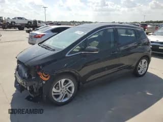 ✅ 2023 Chevrolet Bolt EV 1LT • VIN: 1G1FW6S01P4125965 • Lot: 71381684. Wystawiony na Copart z przebiegiem 52 341 mil. Bezpłatny archiwum sprzedaży aukcyjnych z USA i szczegółowy raport historii pojazdu na DreamBid. Zdjęcie 1.