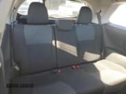 ✅ 2015 Toyota Yaris L • VIN: VNKJTUD35FA024456 • Lot: 52910715. Wystawiony na Copart z przebiegiem 82 645 mil. Bezpłatny archiwum sprzedaży aukcyjnych z USA i szczegółowy raport historii pojazdu na DreamBid. Zdjęcie 10.