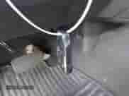 2022 Chevrolet Silverado 1500 LT z VIN 1GCPWCEDXNZ201109, wystawiony jako IAAI lot #42783919 z przebiegiem 46 769 mil mil oraz . Historia ofert i sprzedaży dostępna na DreamBid. Obrazek 11.