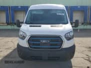 ✅ 2023 Ford E-Transit Cargo • VIN: 1FTBW9CK7PKA43922 • Lot: 93359855. Wystawiony na Copart z przebiegiem 6 904 mil. Bezpłatny archiwum sprzedaży aukcyjnych z USA i szczegółowy raport historii pojazdu na DreamBid. Zdjęcie 5.