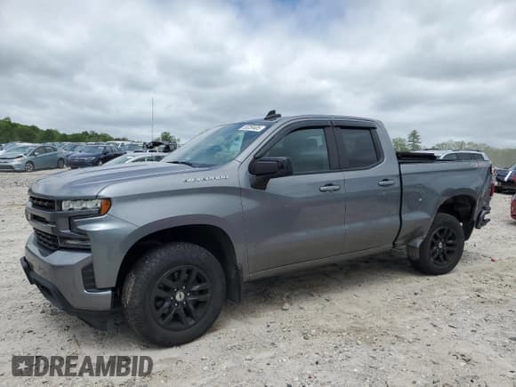 ✅ 2020 Chevrolet Silverado 1500 RST • VIN: 1GCRYEED8LZ325987 • Lot: 55359405. Listed on Copart with 52,365 mi. Free auction sales archive from the USA and detailed vehicle history report at DreamBid. Image 1.