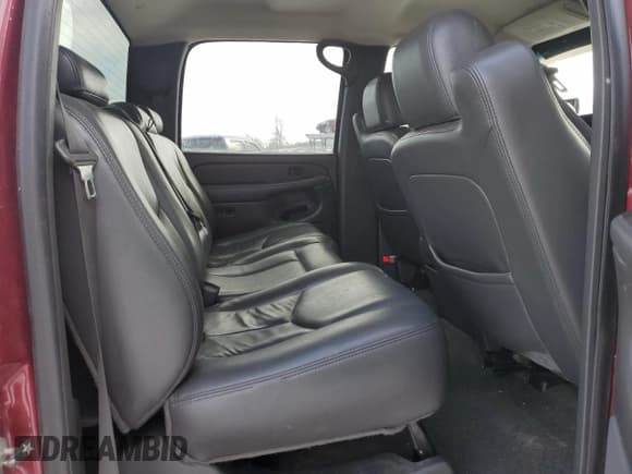 ✅ 2006 Chevrolet Silverado 2500HD LT1 • VIN: 1GCHK23D26F186329 • Lot: 41633675. Wystawiony na Copart z przebiegiem 231 536 mil. Bezpłatny archiwum sprzedaży aukcyjnych z USA i szczegółowy raport historii pojazdu na DreamBid. Zdjęcie 10.