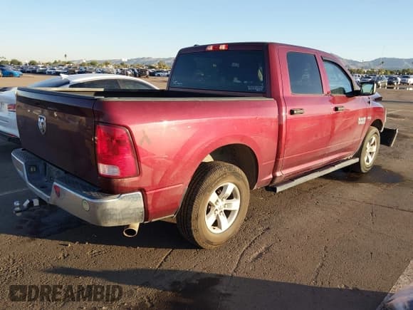 ✅ 2018 Ram 1500 Express • VIN: 1C6RR6KT6JS305104 • Lot: 43786974. Listed on IAAI with 122,252 mi. Free auction sales archive from the USA and detailed vehicle history report at DreamBid. Image 4.