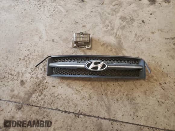 2007 Hyundai Tucson SE z VIN KM8JN72D07U592187, wystawiony jako Copart lot #85103324 z przebiegiem 153 892 mil mil oraz Szkoda całkowita • Salvage title. Historia ofert i sprzedaży dostępna na DreamBid. Obrazek 12.