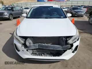 2019 Hyundai Elantra z VIN KMHH35LE6KU097551, wystawiony jako Copart lot #86115595 z przebiegiem 171 878 mil mil oraz Szkoda całkowita • Salvage title. Historia ofert i sprzedaży dostępna na DreamBid. Obrazek 5.