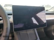 ✅ 2023 Tesla Model 3 • VIN: 5YJ3E1EA9PF676724 • Lot: 46357805. Wystawiony na Copart z przebiegiem Nie podano. Bezpłatny archiwum sprzedaży aukcyjnych z USA i szczegółowy raport historii pojazdu na DreamBid. Zdjęcie 9.