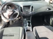 ✅ 2019 Chevrolet Cruze LT • VIN: 1G1BE5SM8K7120350 • Lot: 43147913. Listed on Copart with 108,713 mi. Free auction sales archive from the USA and detailed vehicle history report at DreamBid. Image 8.