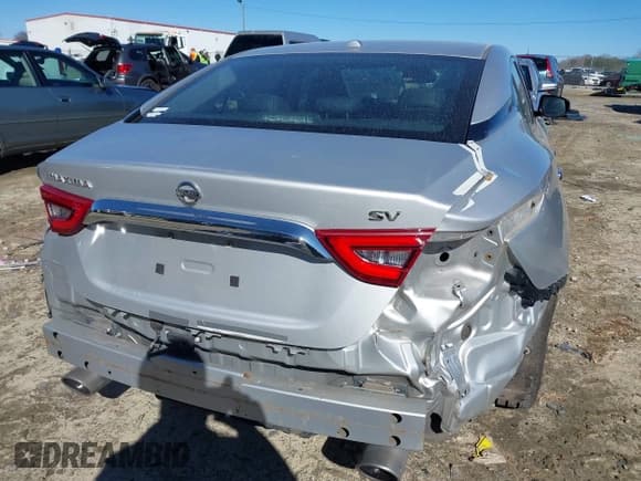 ✅ 2016 Nissan Maxima Platinum • VIN: 1N4AA6AP6GC448886 • Lot: 41360015. Listed on IAAI with 117,763 mi. Free auction sales archive from the USA and detailed vehicle history report at DreamBid. Image 6.