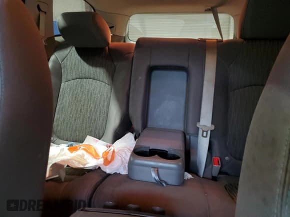 ✅ 2017 Chevrolet Traverse LS • VIN: 1GNKVFED3HJ156880 • Лот: 51441425. Опубликован ранее на Copart с пробегом 99 901 миль. Бесплатный доступ к архиву аукционных продаж из США и подробный отчёт об истории автомобиля на DreamBid. Изображение 10.