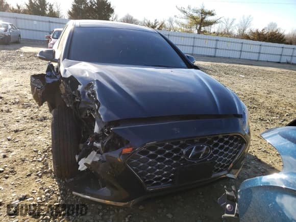 ✅ 2018 Hyundai Sonata Limited • VIN: 5NPE34AF6JH704411 • Лот: 40437763. Опубликован ранее на Copart с пробегом 45 246 миль. Бесплатный доступ к архиву аукционных продаж из США и подробный отчёт об истории автомобиля на DreamBid. Изображение 5.