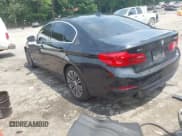 ✅ 2019 BMW 5 Series 530i xDrive • VIN: WBAJA7C57KWW37675 • Lot: 42594212. Listed on IAAI with 121,742 mi. Free auction sales archive from the USA and detailed vehicle history report at DreamBid. Image 3.