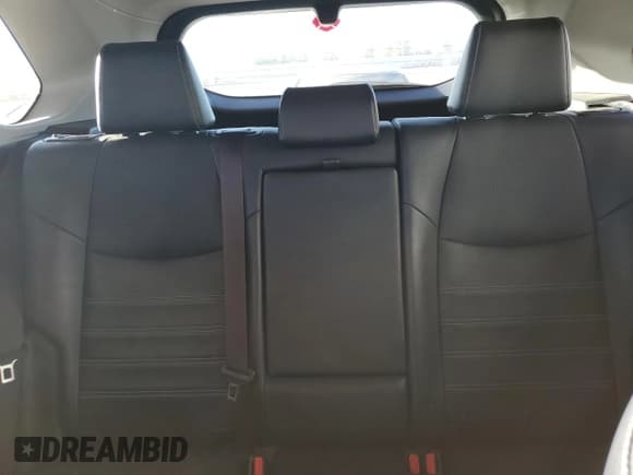 ✅ 2019 Toyota RAV4 Limited • VIN: JTMN1RFV1KD521329 • Лот: 91048845. Опубликован ранее на Copart с пробегом 70 495 миль. Бесплатный доступ к архиву аукционных продаж из США и подробный отчёт об истории автомобиля на DreamBid. Изображение 10.