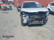 ✅ 2022 Mitsubishi Outlander ES • VIN: JA4APUAU1NU016680 • Lot: 43361927. Wystawiony na IAAI z przebiegiem 78 805 mil. Bezpłatny archiwum sprzedaży aukcyjnych z USA i szczegółowy raport historii pojazdu na DreamBid. Zdjęcie 6.